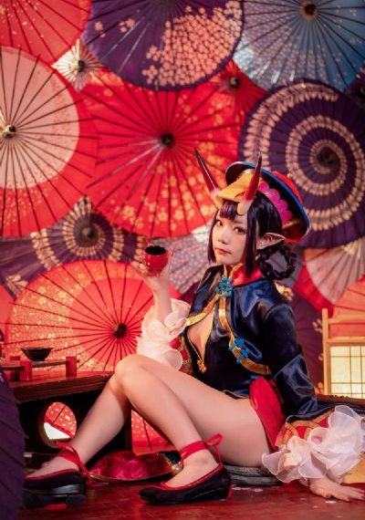 欧美群伦视频_BDBD在线观看