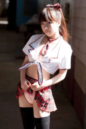 欧美中老年人体模特_720影视在线观看