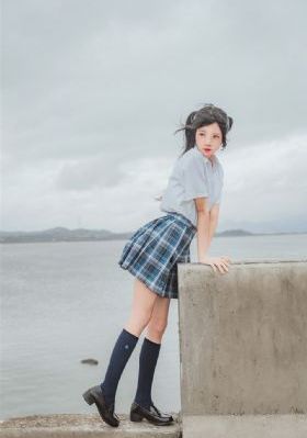 办公室浪荡女秘p_免费正片国语